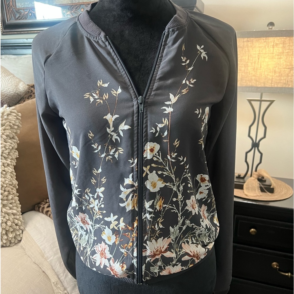 Gray Floral Zip-up Lightweight Bomber Jacket